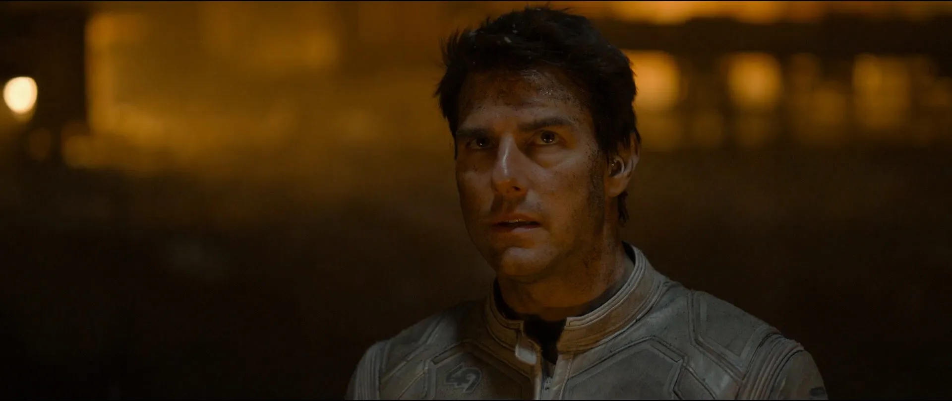Oblivion (2013) Hindi Dual Audio 480p BluRay 400MB Screenshot