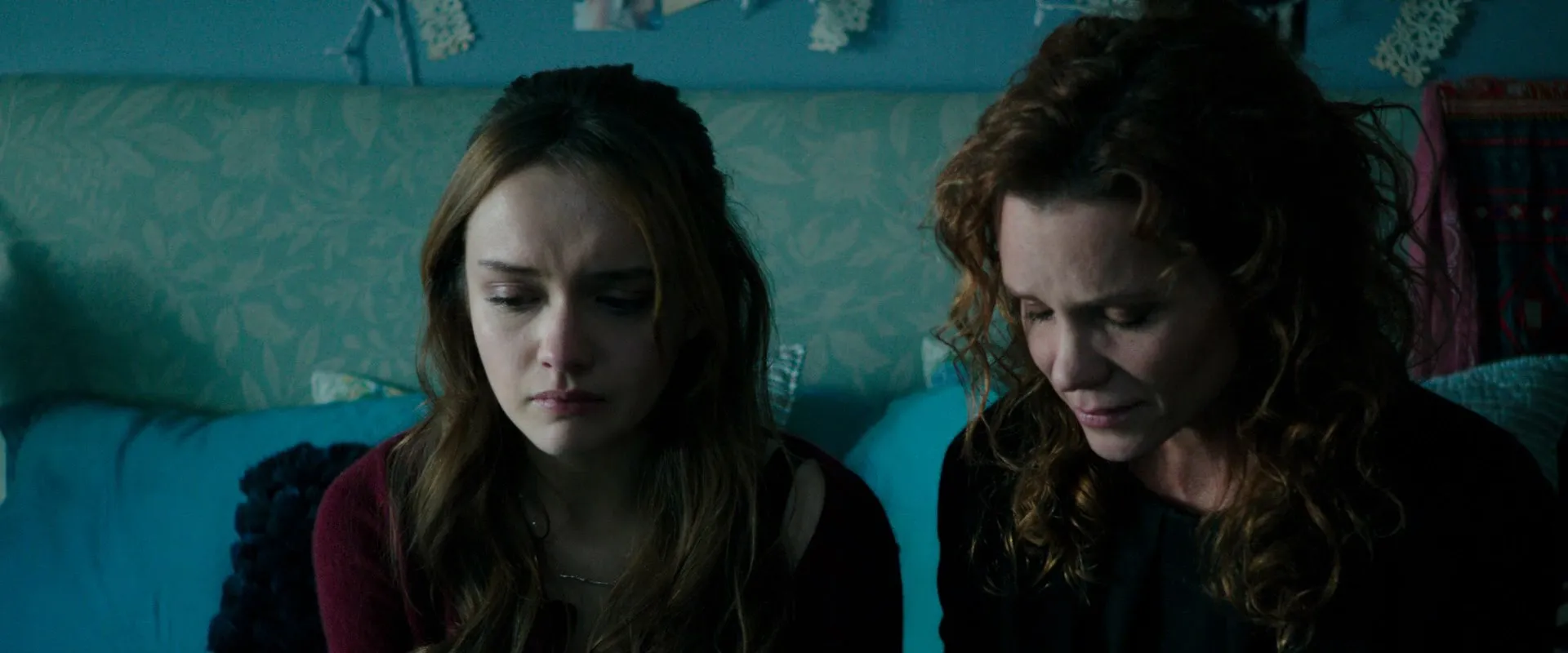 Ouija (2014) Hindi Dual Audio 480p BluRay 300MB Screenshot
