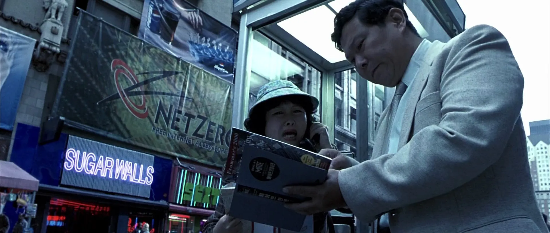 Phone Booth (2002) Hindi Dual Audio 720p BluRay [700MB] Screenshot