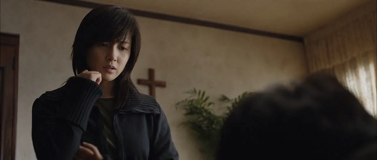Possessed (2009) Hindi Dual Audio 480p BluRay 300MB Screenshot