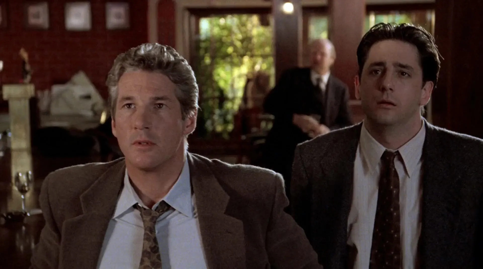 Primal Fear 1996 Hindi Dual Audio 720p BluRay [1.1GB] Screenshot