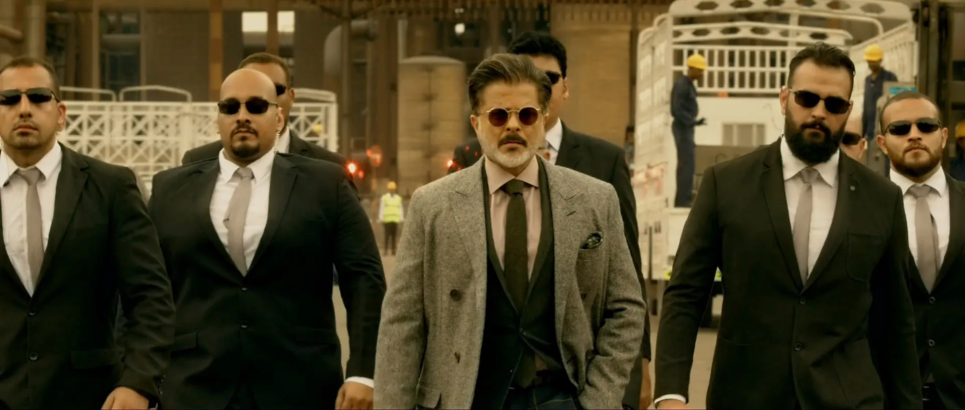 Race 3 (2018) Movie 720p HDRip x264 [1.4GB] Screenshot