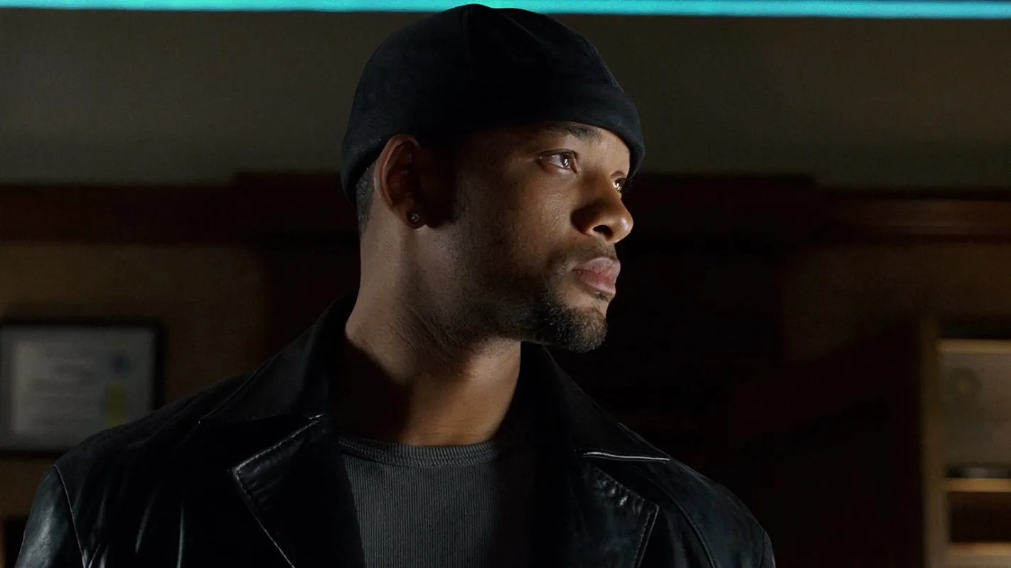 I Robot 2004 Hindi Dual Audio 720p BluRay [850MB] Screenshot
