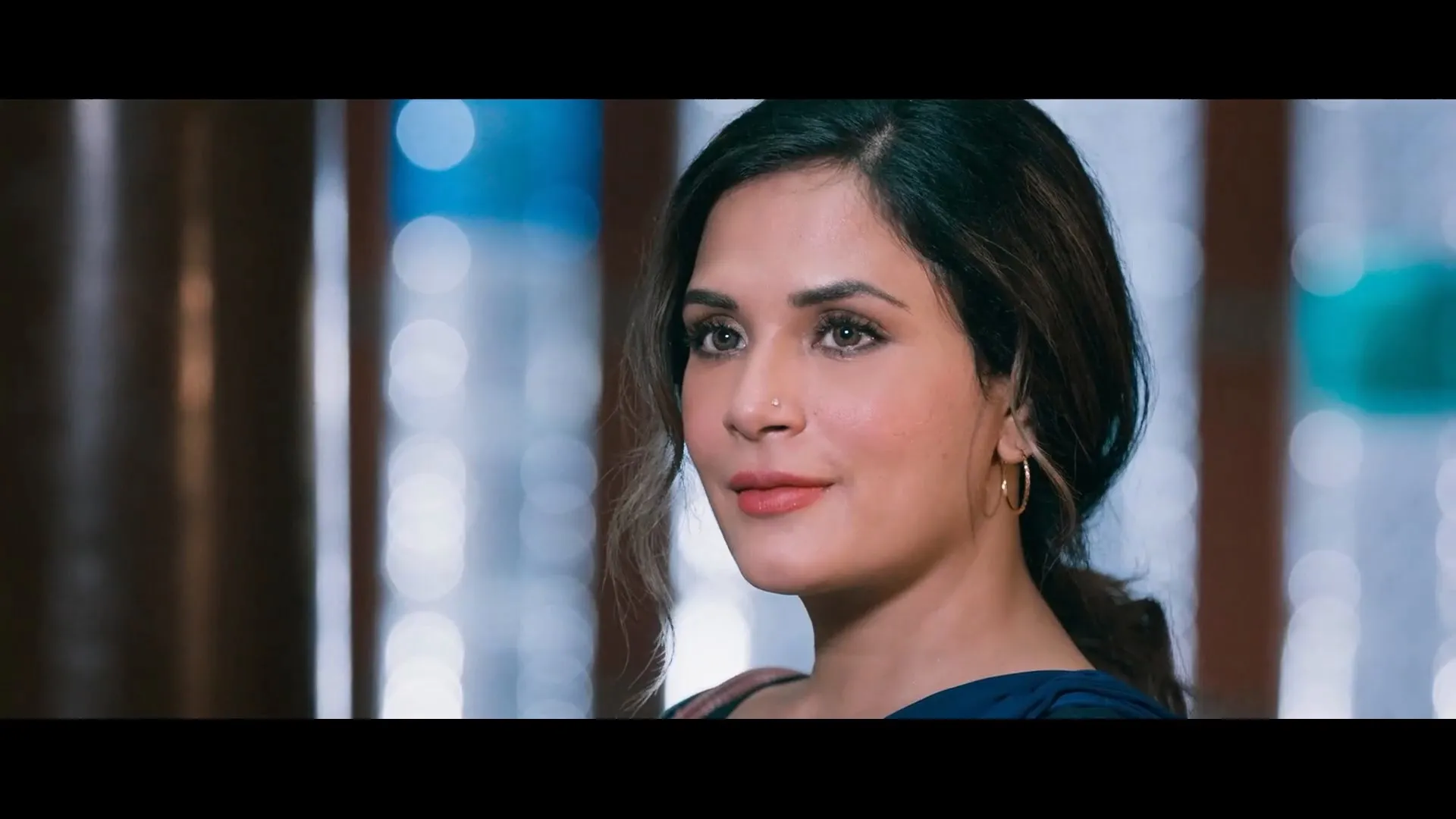 Shakeela (2020) Hindi Movie 720p HDRip x264 [950MB] Screenshot