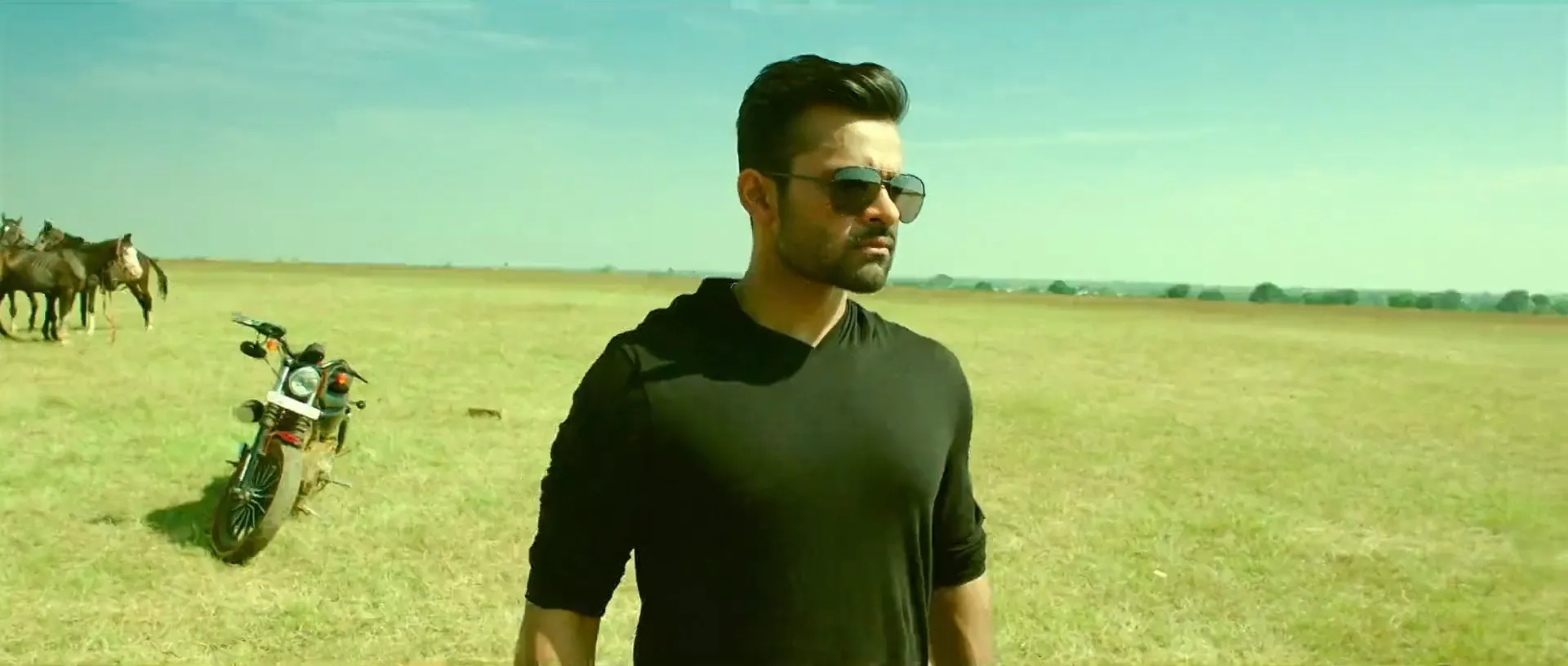 Winner 2017 Hindi Dual Audio Full Movie 720p UnCut HDRip - 1.5GB Screenshot