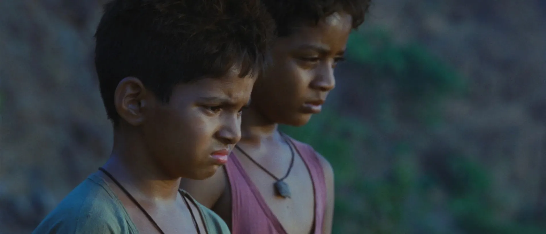 Slumdog Millionaire (2008) Hindi 480p BluRay 350MB Screenshot