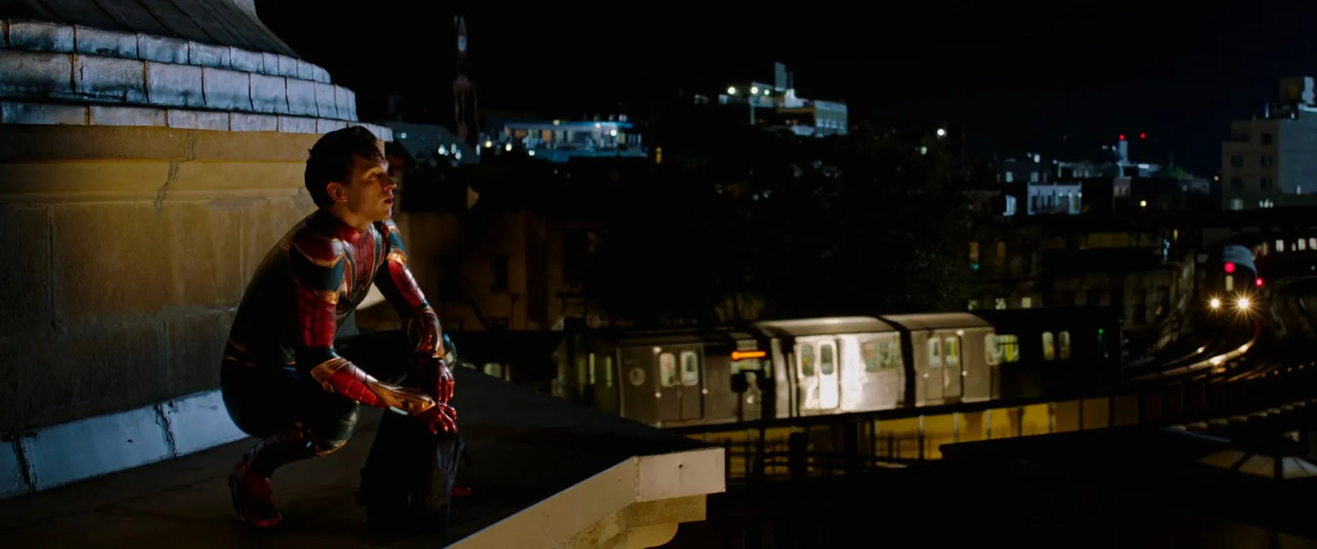 Spider-Man: Far from Home (2019) Hindi (Org) Dual Audio 480p BluRay 550MB Screenshot