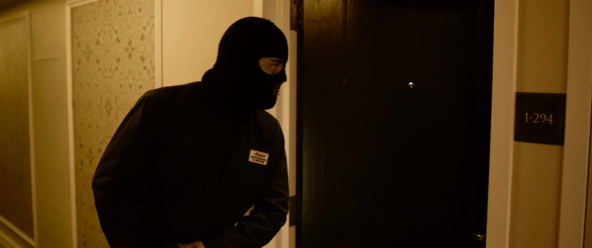 Spiral (2021) Hindi Dual Audio 480p BluRay 400MB Screenshot