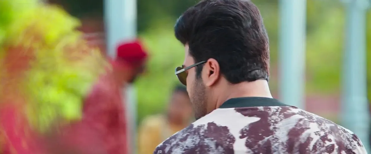 Sreekaram 2021 (Hindi (Voice Over) – Telugu) Dual Audio UnCut HDRip – 720p – 480p Screenshot
