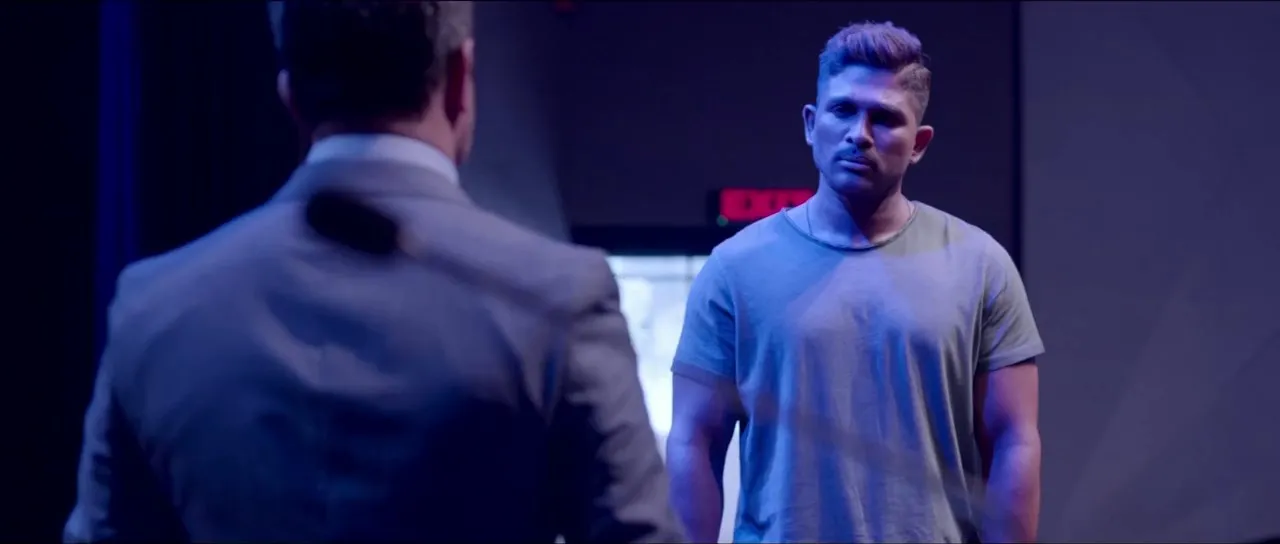 Naa Peru Surya Na Illu India (2018) Hindi (Org) Dual Audio 720p Uncut HDRip [1.5GB] Screenshot