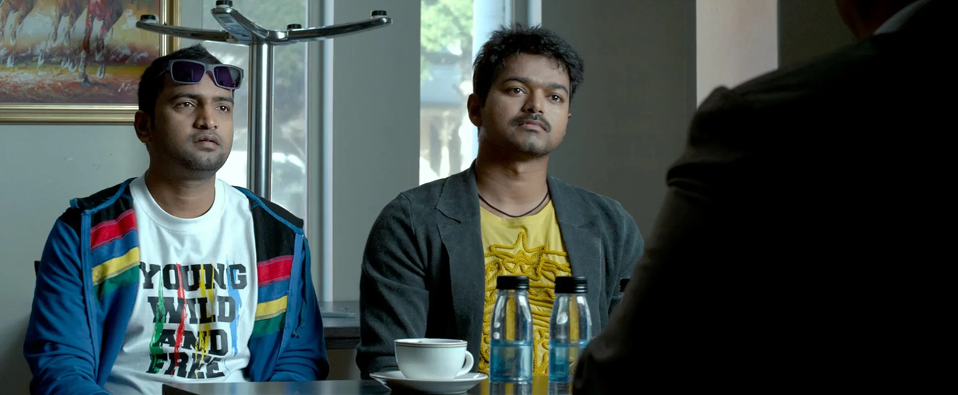Thalaivaa (2013) (Hindi -Tamil) Dual Audio 720p UnCut HDRip [1.4GB] Screenshot