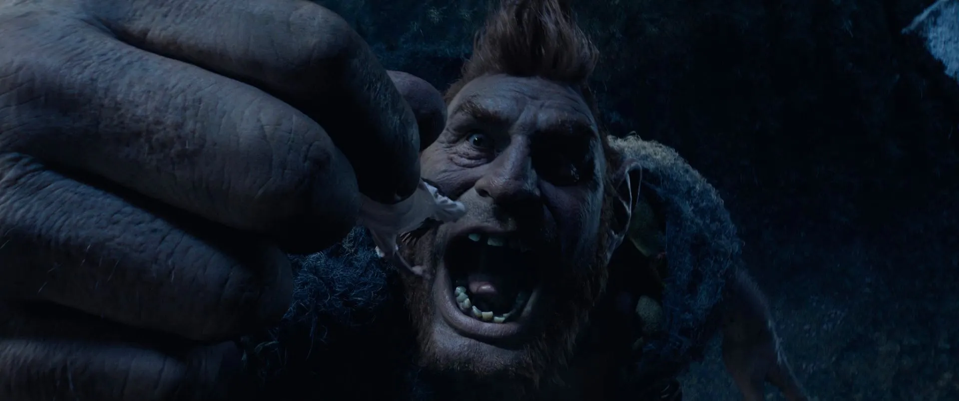 The BFG (2016) Hindi Dual Audio 720p BluRay [960MB] Screenshot