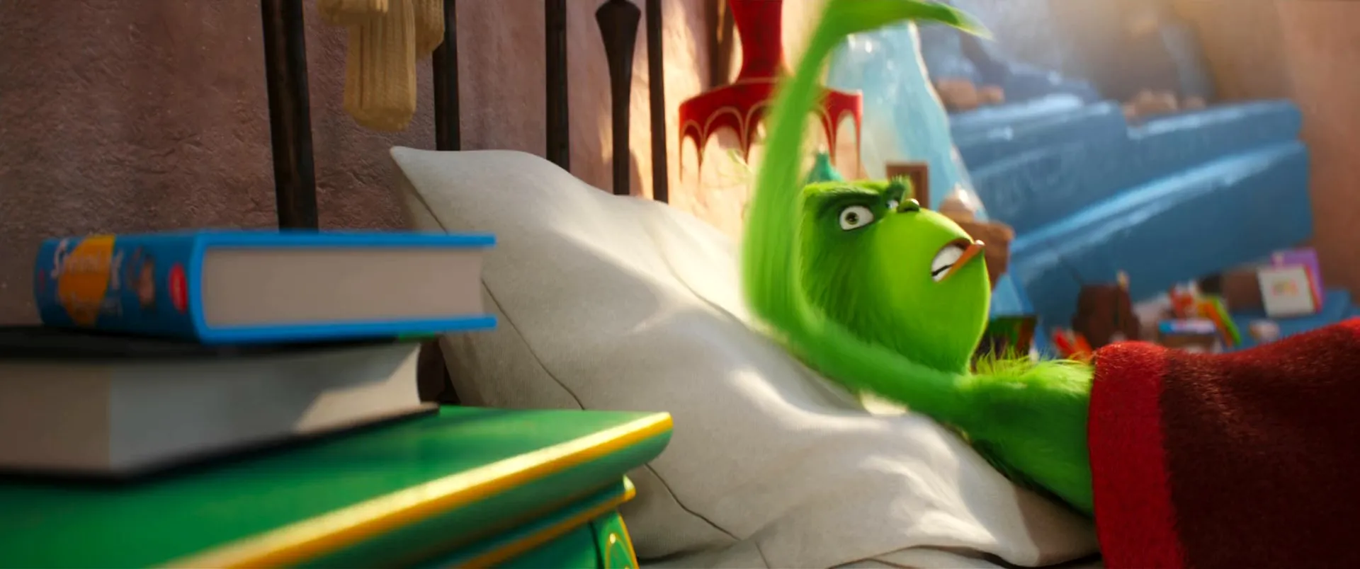 The Grinch 2018 Hindi Dual Audio 480p BluRay 280MB Screenshot