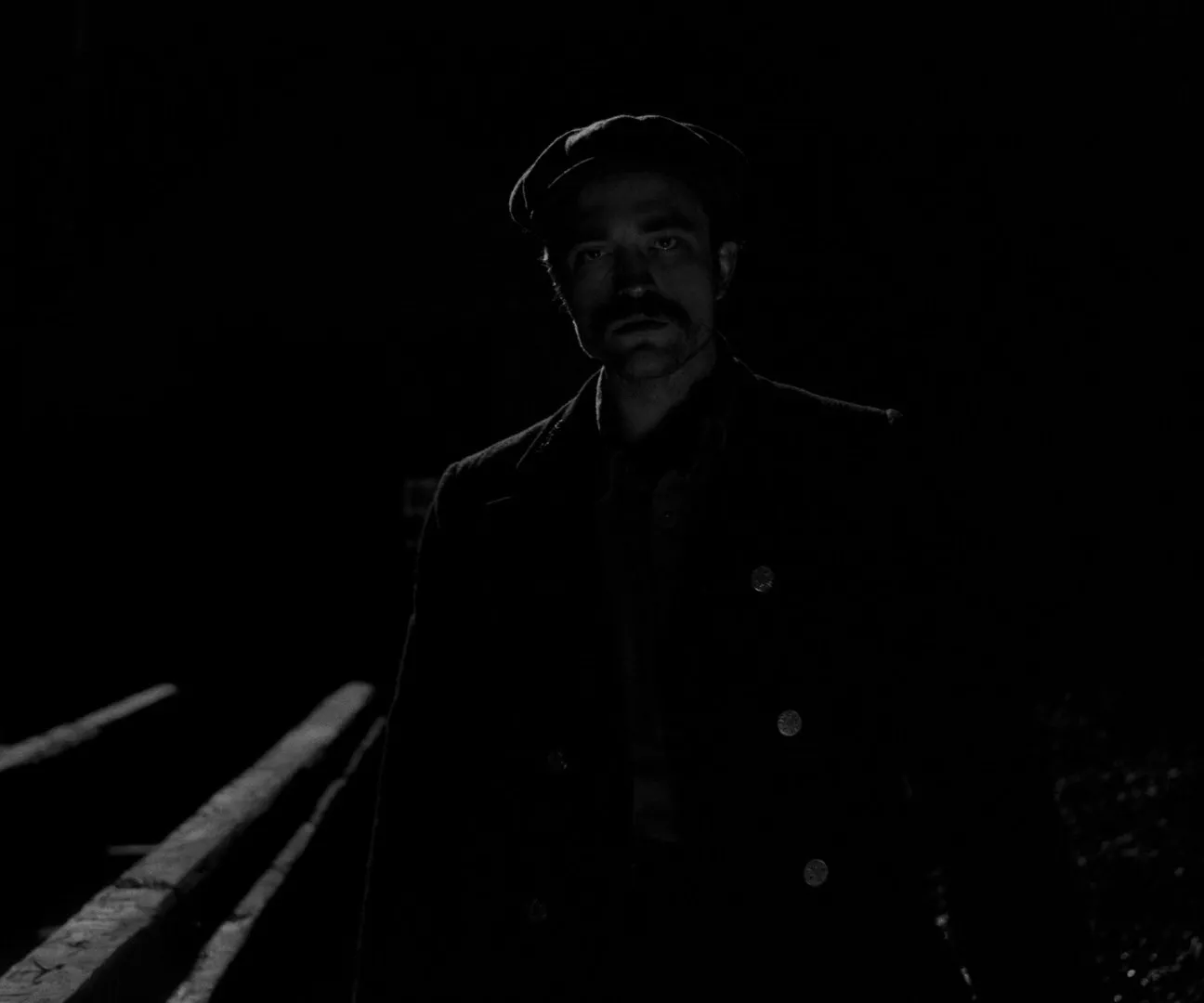The Lighthouse (2019) Hindi Dual Audio 480p HDRip 400MB Screenshot