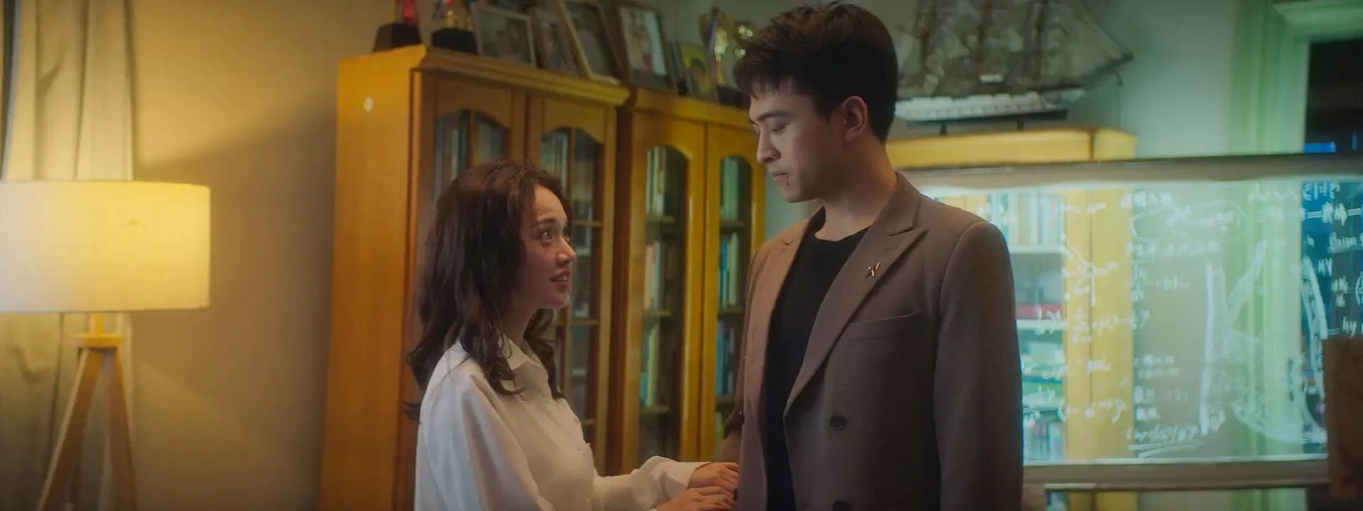 The Mermaid 2021 Hindi Dual Audio HDRip 720p – 480p Screenshot