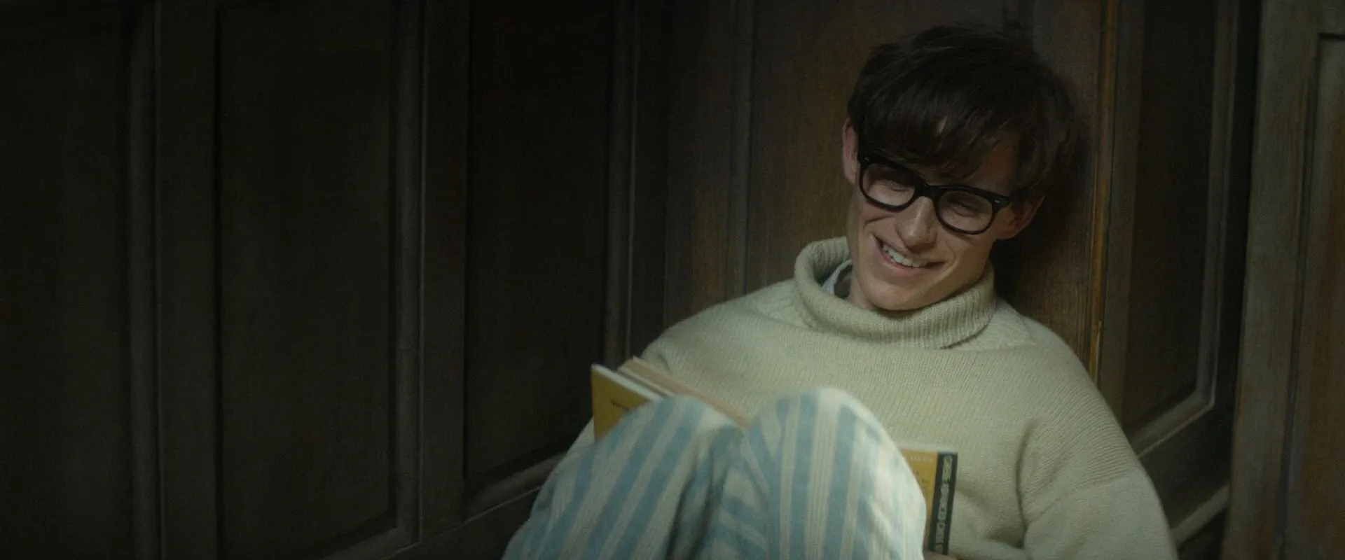 The Theory of Everything (2014) Hindi Dual Audio BluRay 490MB Screenshot
