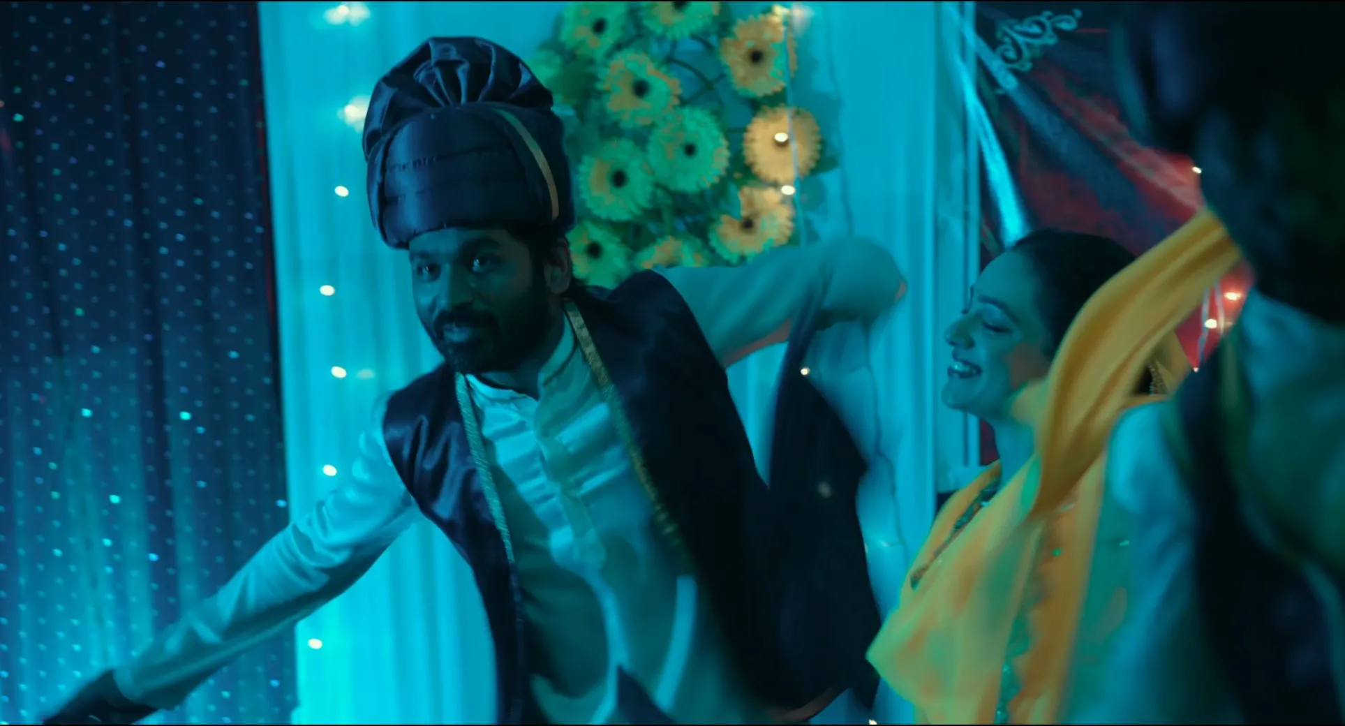 Thiruchitrambalam 2022 Hindi (HQ Dubbed) HDRip 720p – 480p Screenshot
