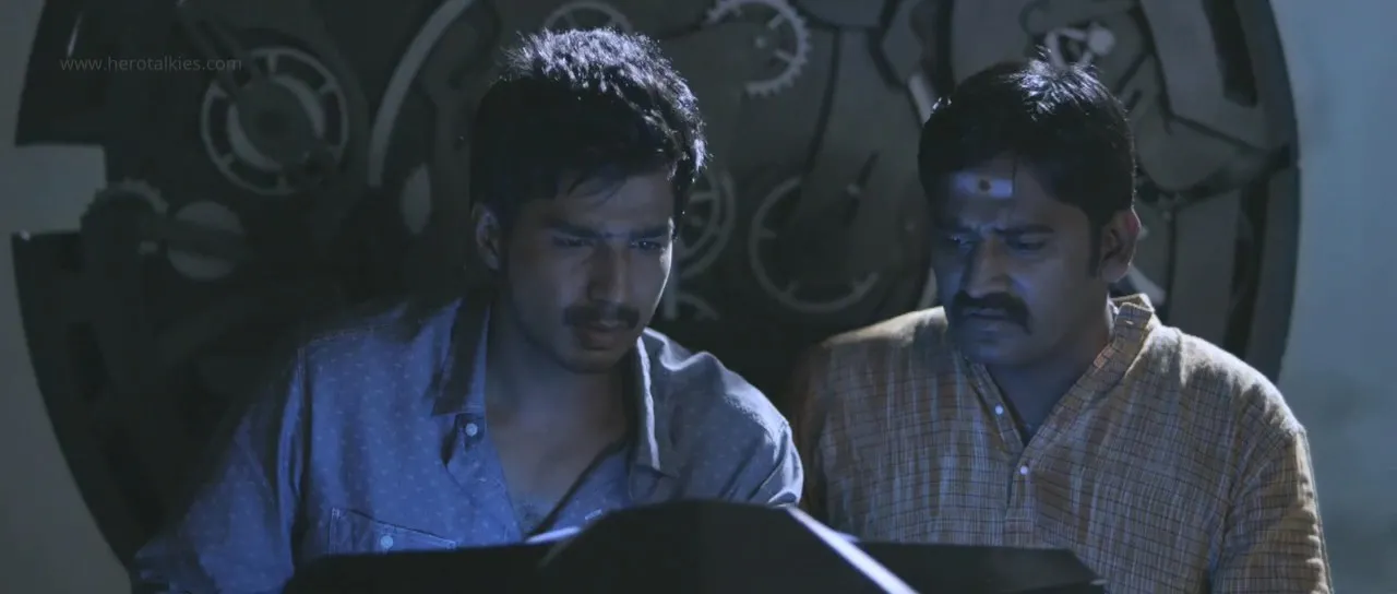 Indru Netru Naalai (2015) (Hindi -Tamil) Dual Audio 720p UnCut HDRip [1.4GB] Screenshot