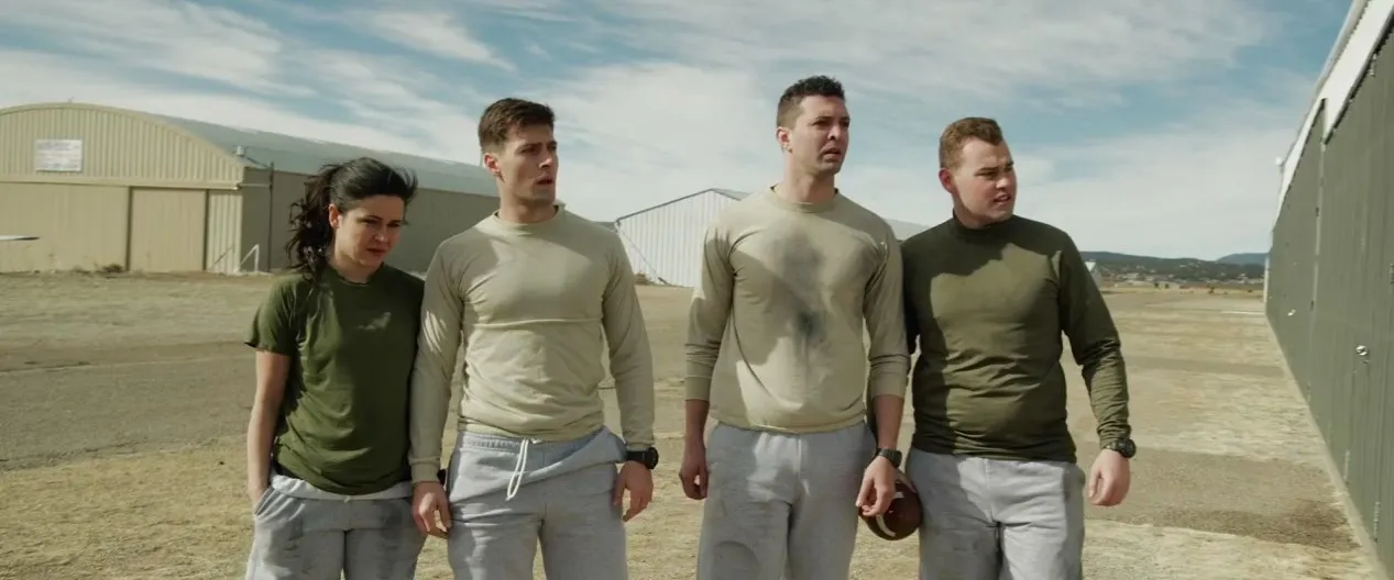 Top Gunner (2020) Hindi Dual Audio HDRip 720p – 480p Screenshot
