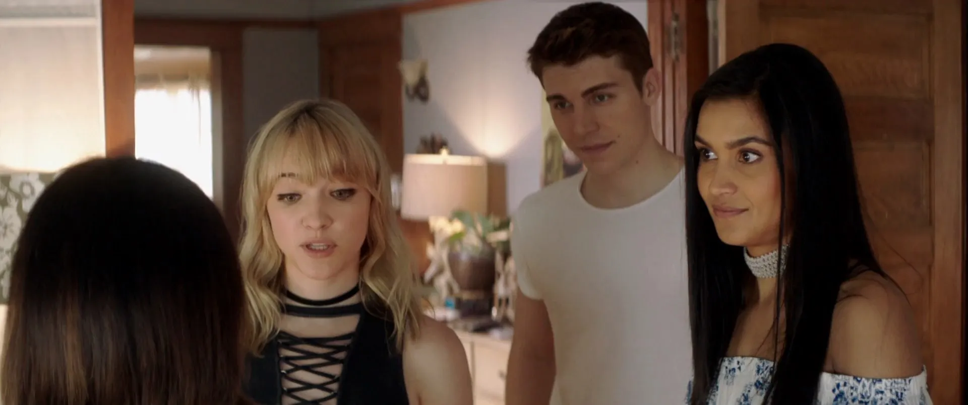 Truth or Dare (2018) Hindi Dual Audio 720p BluRay [1.4GB] Screenshot