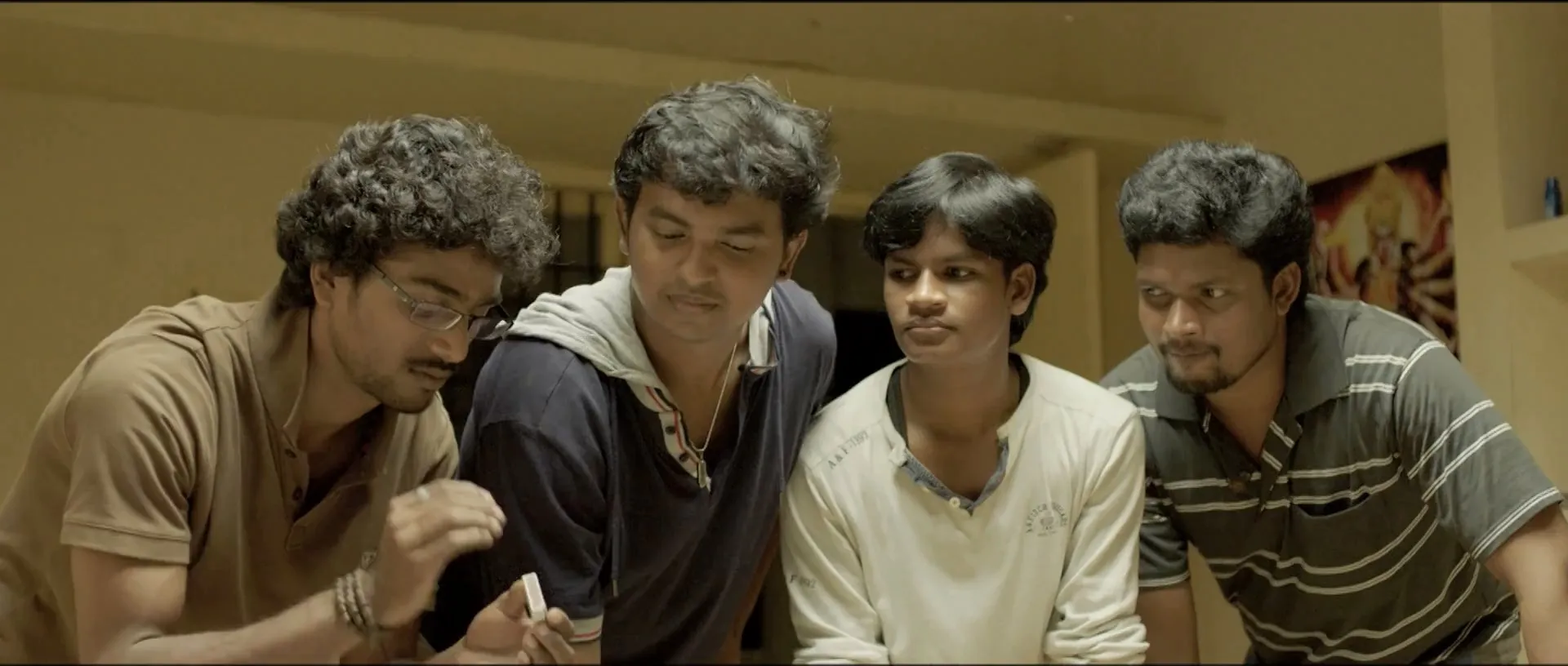 Uriyadi 2016 (Hindi - Tamil) Dual Audio 480p UnCut HDRip 450MB Screenshot