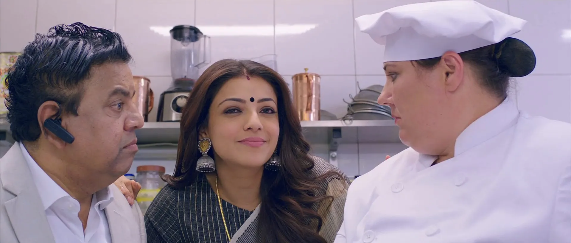 Vivegam (2017) Dual Audio [Hindi – Tamil] UnCut HDRip 720p – 480p Screenshot