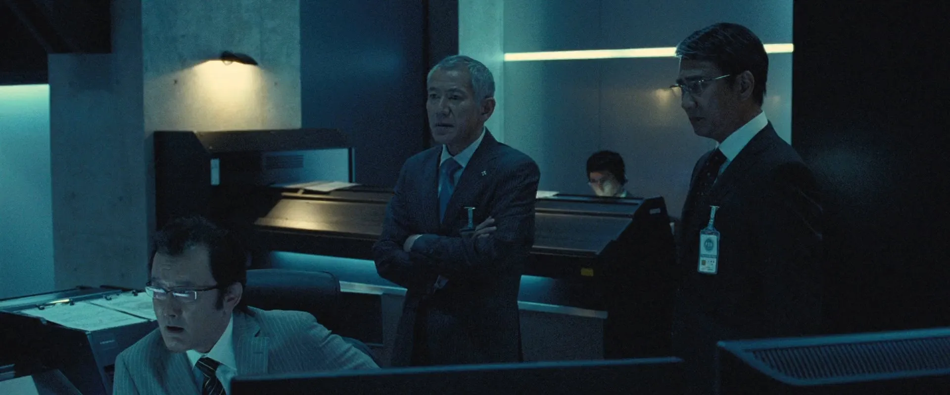 Wild 7 (2011) Hindi Dual Audio 480p BluRay 300MB Screenshot