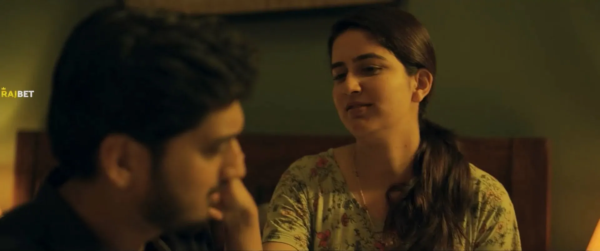 Zombivli (2022) (HQ Hindi-Dubbed) HDRip 720p – 480p Screenshot