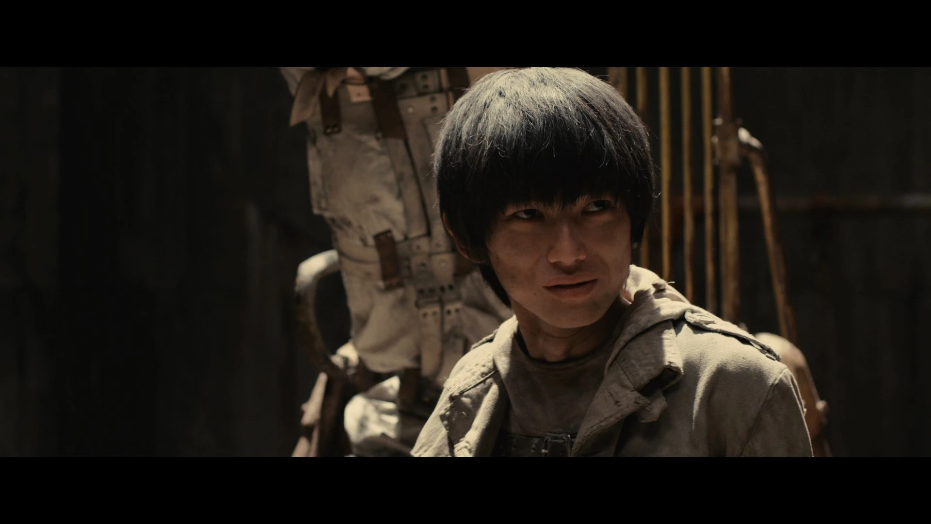 Attack on Titan 2 (2015) Hindi Dual Audio 720p BluRay [1GB] Screenshot