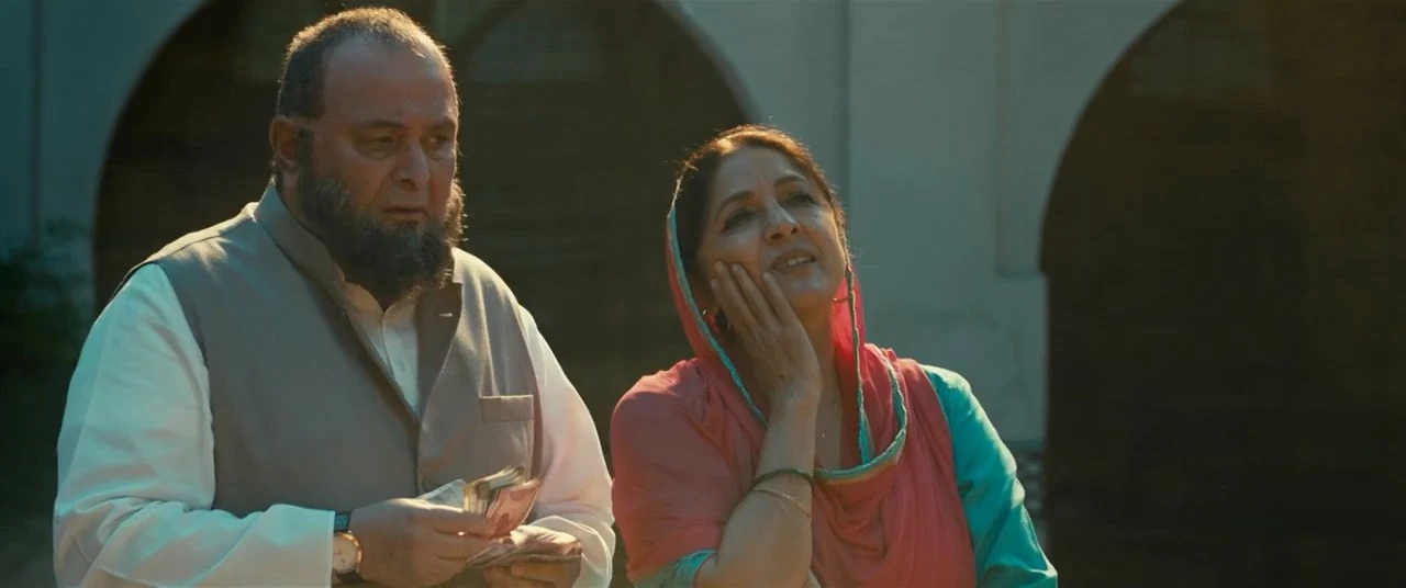Mulk (2018) Movie 720p HDRip x264 [1.3GB] Screenshot