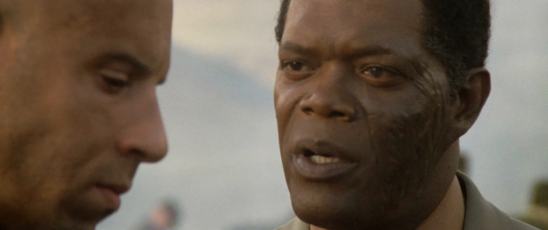XxX 2002 (1080p) BDRip English - Hindi AC3 DD.5.1 [3.6 GB] Screenshot