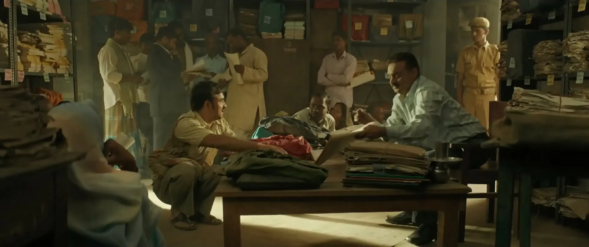 Kaagaz (2021) Hindi Movie 480p HDRip – [350MB] Screenshot