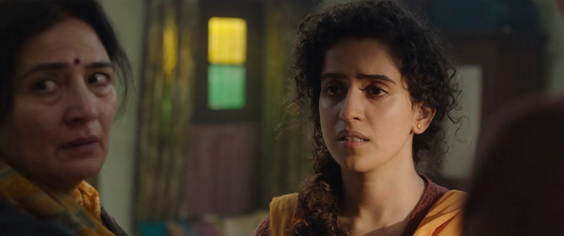 Pagglait 2021 Hindi Movie 480p HDRip – [330MB] Screenshot